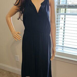 Old Navy ~ Size Lg ~ Sleeveless black sundress with rounded neckline
